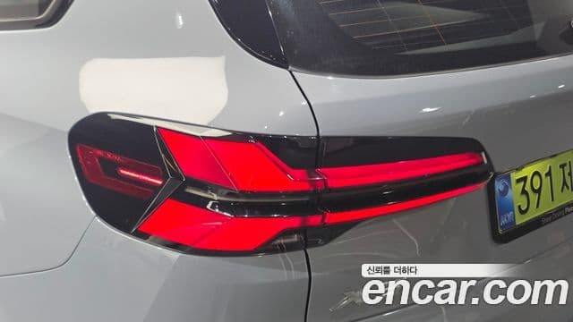 BMW X5 2026 — Photo 8/30