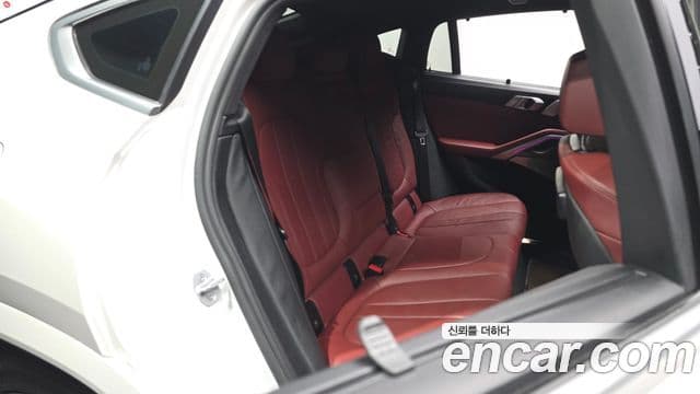 BMW X6 2021 — ფოტო 12/20