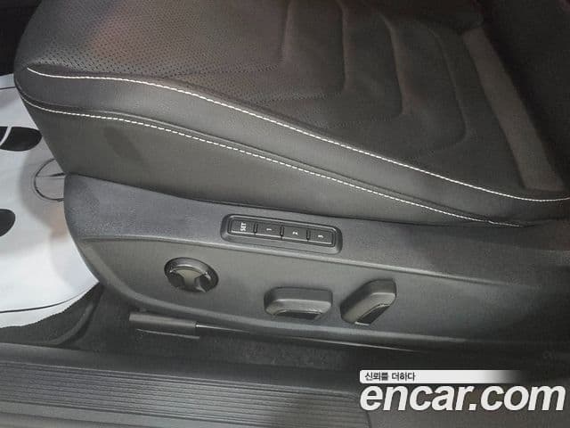 Volkswagen Jetta 2023 — Şəkil 8/16