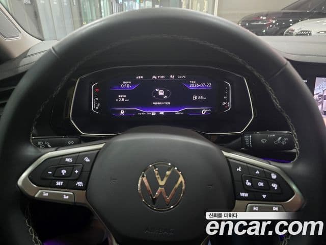 Volkswagen Jetta 2023 — Şəkil 13/16