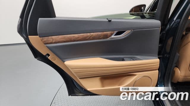Genesis G80 2022 — ფოტო 19/36
