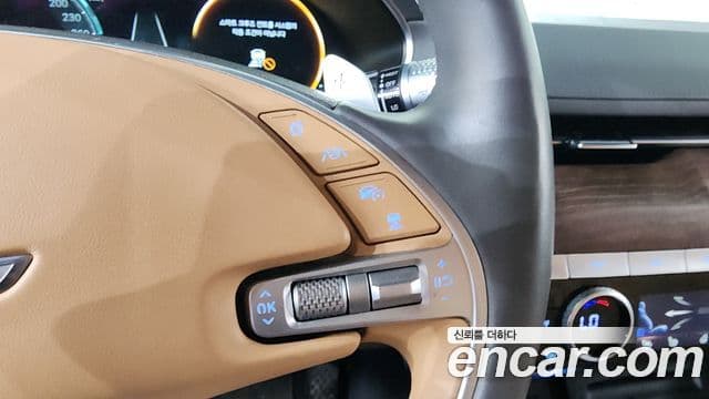 Genesis G80 2022 — ფოტო 13/36