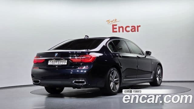 BMW 7 Series 2018 — Şəkil 2/20