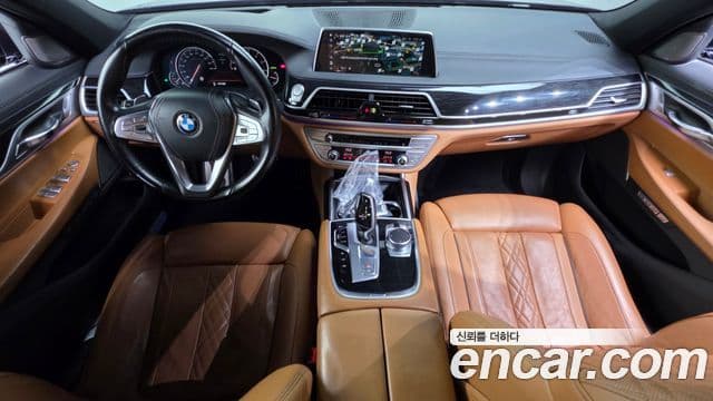 BMW 7 Series 2018 — Şəkil 7/20