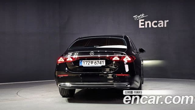 Mercedes-Benz E-Class 2026 — ფოტო 4/20