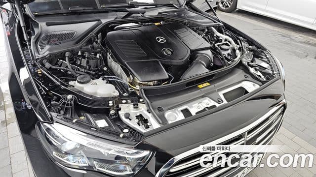 Mercedes-Benz E-Class 2026 — ფოტო 6/20