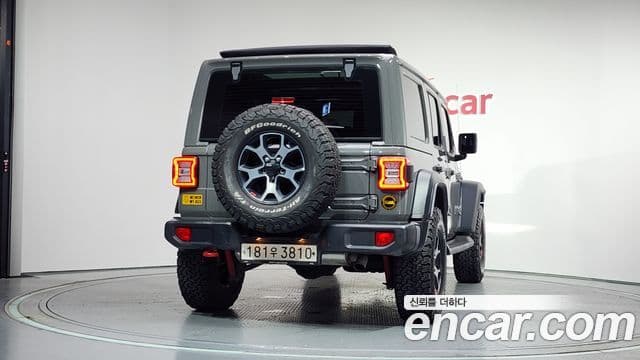 Jeep Wrangler 2020 — Şəkil 23/34