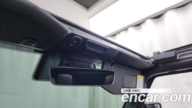 Jeep Wrangler 2020 — Şəkil 21/34
