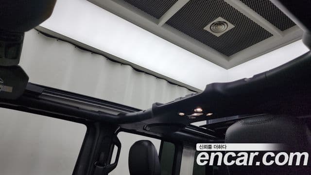 Jeep Wrangler 2020 — Şəkil 16/34