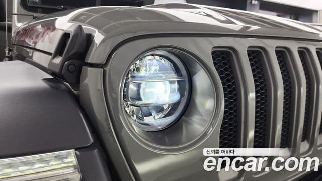 Jeep Wrangler 2020 — Şəkil 4/34