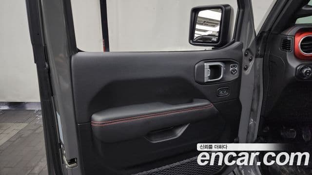 Jeep Wrangler 2020 — Şəkil 8/34