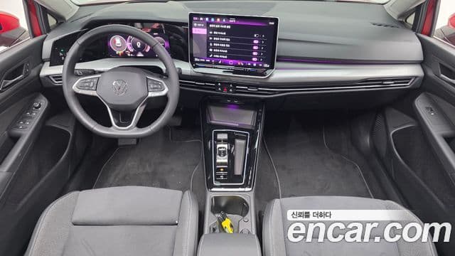 Volkswagen Golf 2025 — ფოტო 7/20