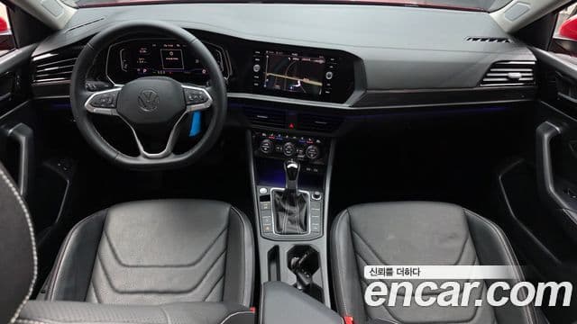 Volkswagen Jetta 2023 — ფოტო 7/20