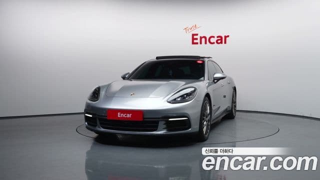 Porsche Panamera 2018 — Şəkil 3/20
