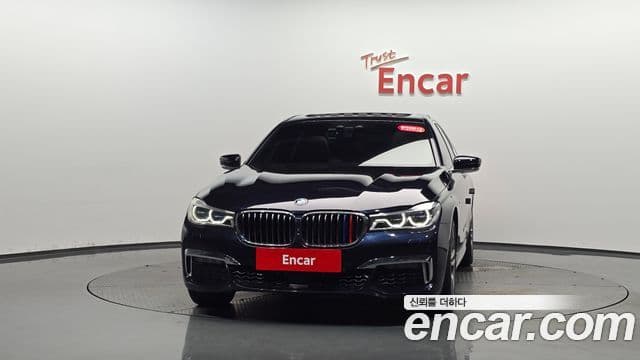 BMW 7 Series 2018 — ფოტო 3/20