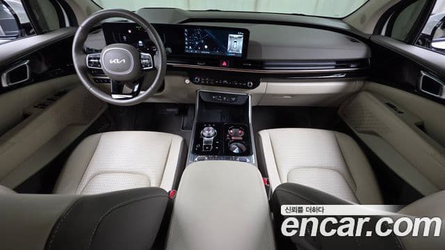 Kia Carnival 2024 — Şəkil 7/20