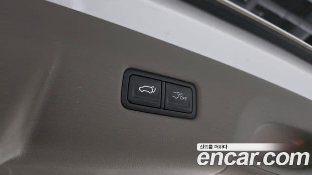 Kia Carnival 2024 — Şəkil 16/20