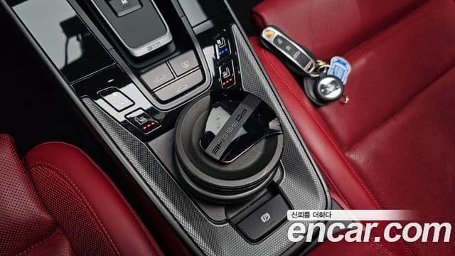 Porsche 911 2022 — Photo 20/32