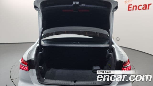 Audi A6 2021 — фото 20 из 20