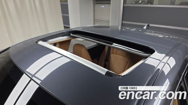 Lexus ES300h 2024 — ფოტო 5/32