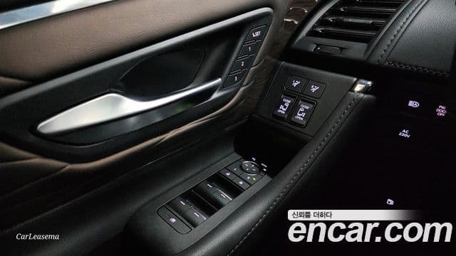 Toyota Alphard 2025 — Фото 18/20