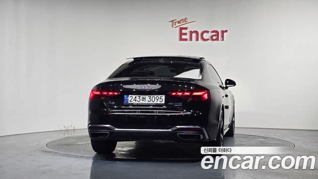 Audi A5 2023 — ფოტო 7/31