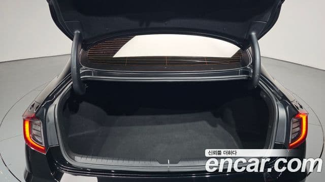 Hyundai Sonata Hybrid 2020 — Şəkil 33/38