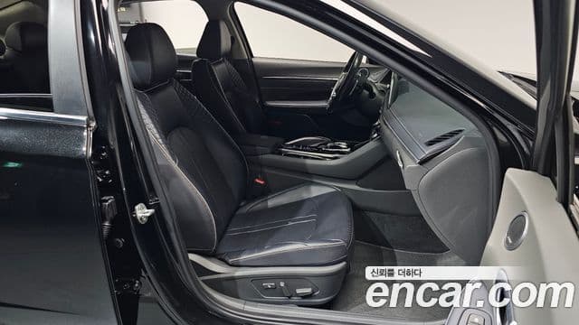 Hyundai Sonata Hybrid 2020 — Şəkil 34/38