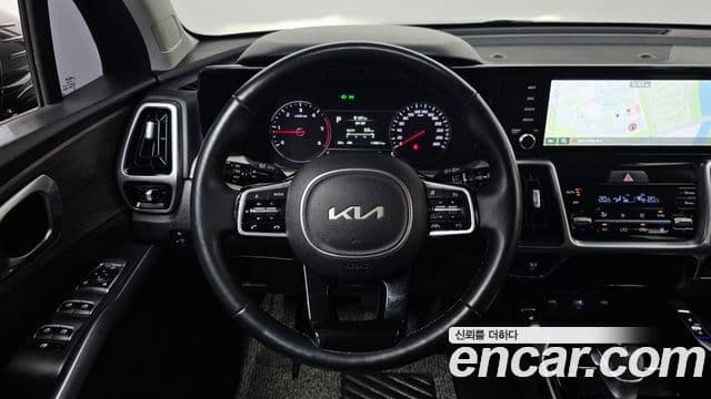 Kia Sorento 2022 — Фото 13/20