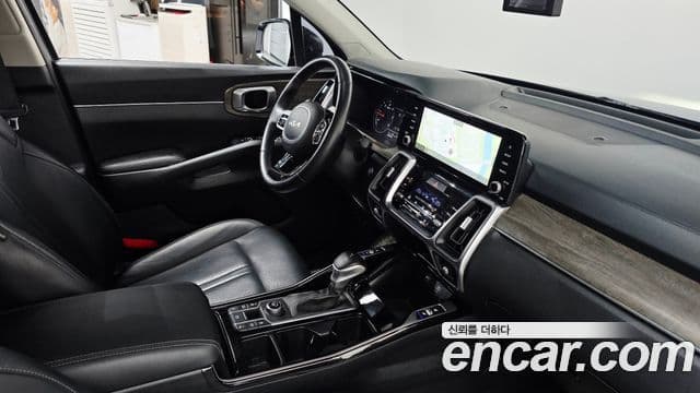 Kia Sorento 2022 — Фото 18/20