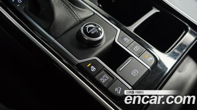 Kia Sorento 2022 — Фото 19/20