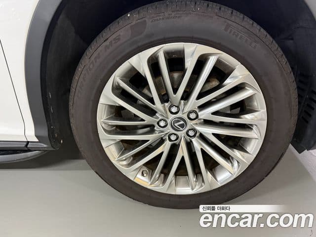 Lexus RX450h 2021 — Şəkil 4/20