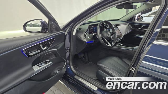 Mercedes-Benz E-Class 2024 — Şəkil 10/20