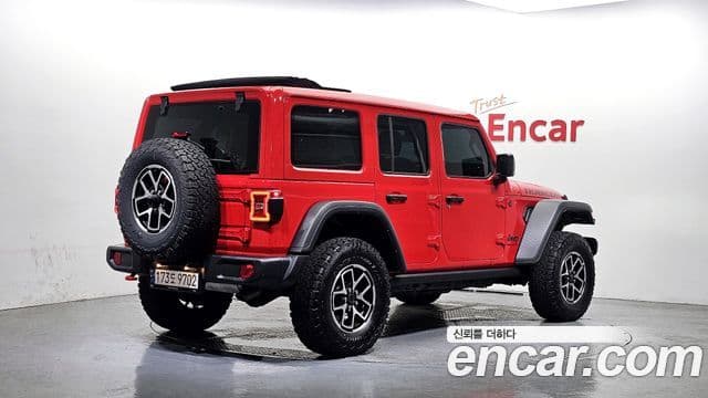 Jeep Wrangler 2024 — Фото 2/20