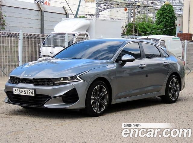 Kia K5 2022 — Şəkil 1/19