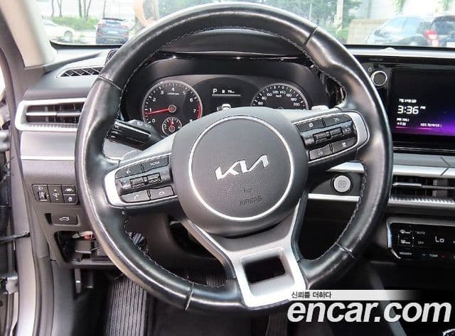 Kia K5 2022 — Şəkil 6/19