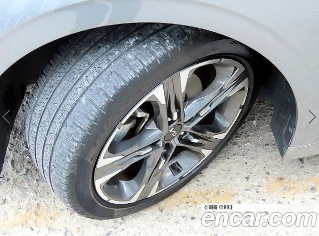 Kia K5 2022 — Şəkil 19/19