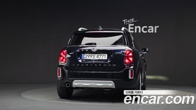 Mini Cooper Countryman 2023 — фото 3 из 20