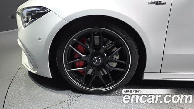 Mercedes-Benz CLA-Class 2023 — Фото 5/20