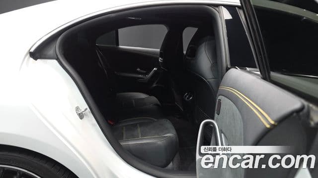 Mercedes-Benz CLA-Class 2023 — Фото 12/20