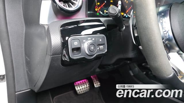 Mercedes-Benz CLA-Class 2023 — Photo 32/32
