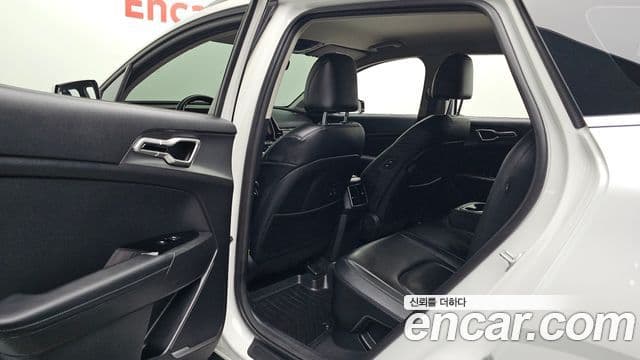Kia Sportage 2024 — ფოტო 11/20