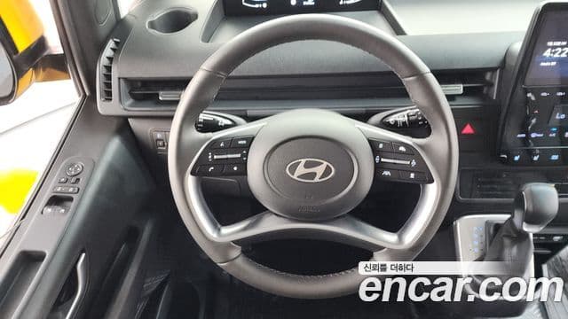 Hyundai Staria 2024 — ფოტო 14/20