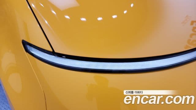 Hyundai Staria 2024 — Photo 5/33