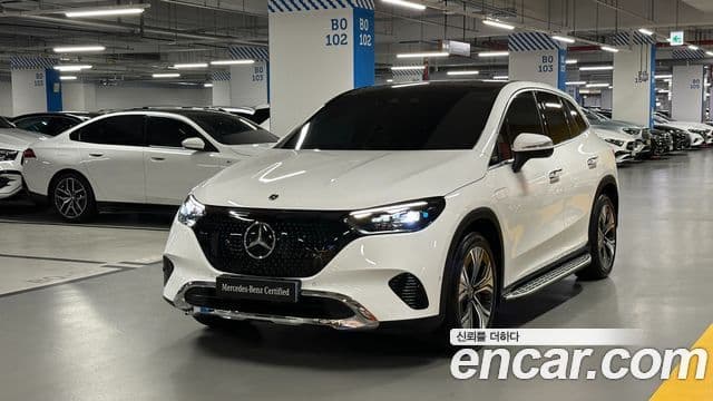 Mercedes-Benz EQE SUV 2024 — ფოტო 4/20