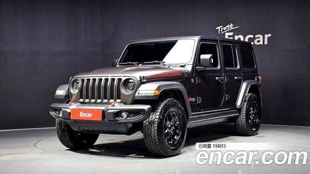 Jeep Wrangler 2023 — Şəkil 9/20
