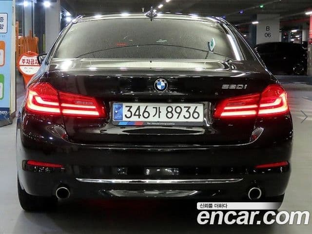 BMW 5 Series 2020 — Şəkil 4/20