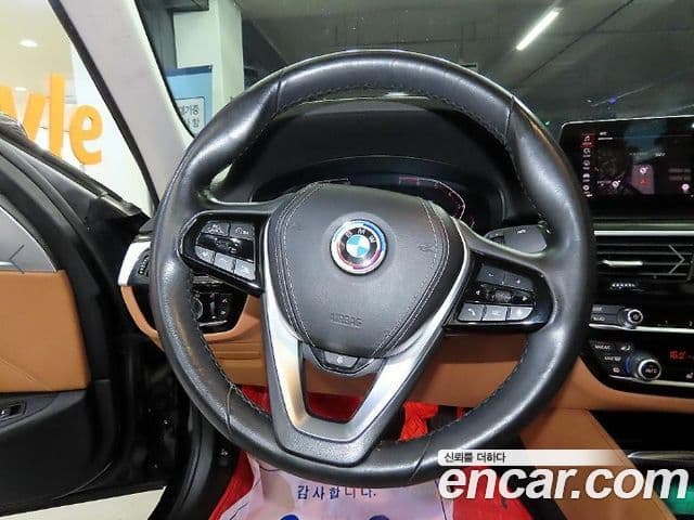 BMW 5 Series 2020 — Şəkil 6/20