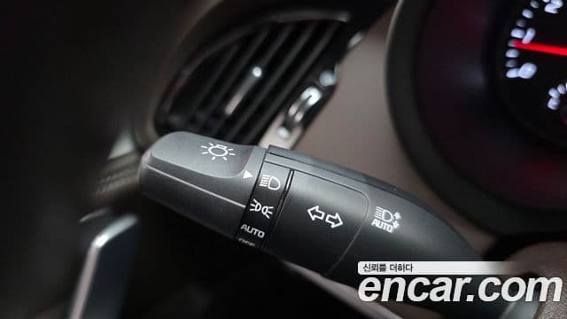 Kia Stinger 2020 — ფოტო 20/20
