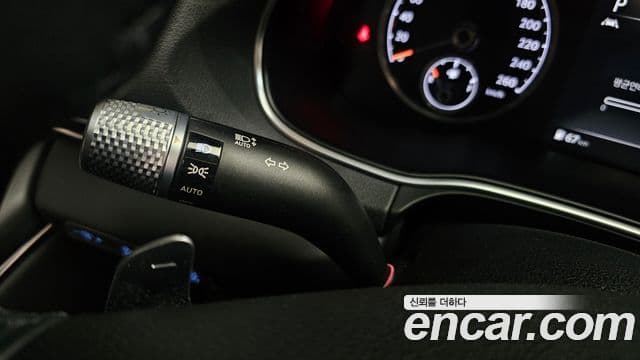 Genesis GV80 2020 — Photo 14/37